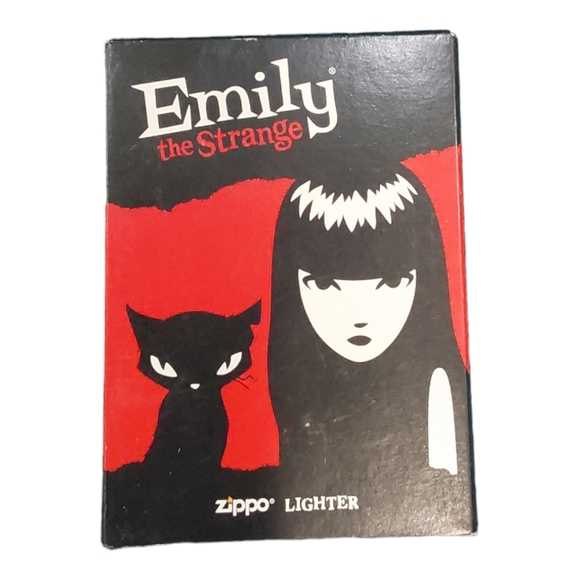 Emily Strange Flip Top Zippo Lighter  New - Picture 2 of 4